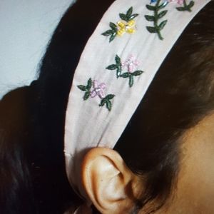 Cotton headband with silk sash